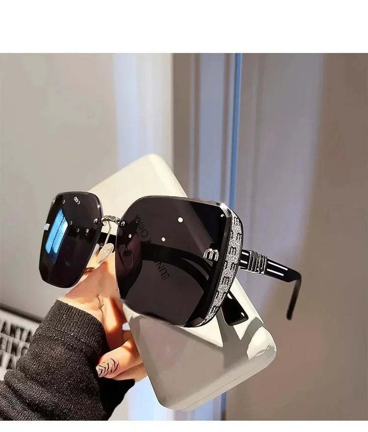QVQV Fashion Oversized Square Sunglasses Women 2026 New Side Frame Letters Luxury Brand Sun Glasses Trendy Driving Eyeglasses
